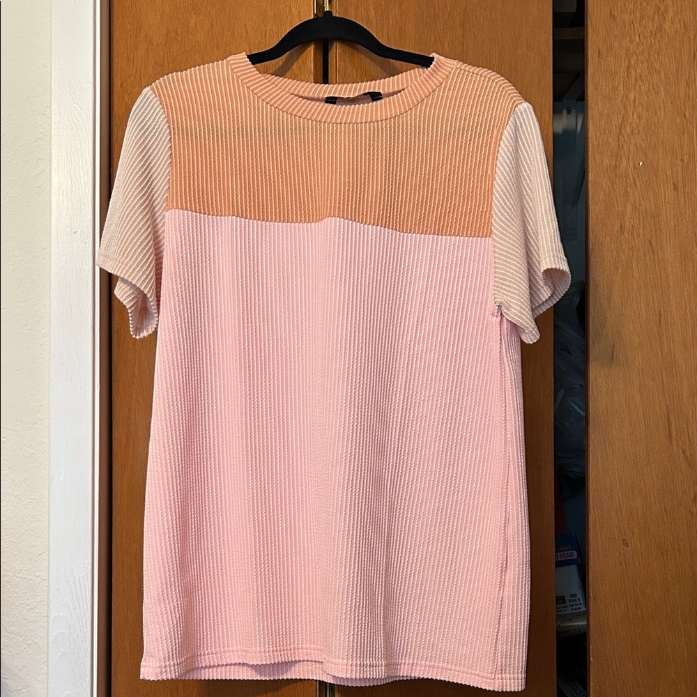 Colorblock Ribbed Short-Sleeve Tee in Peach, Blush & Cream